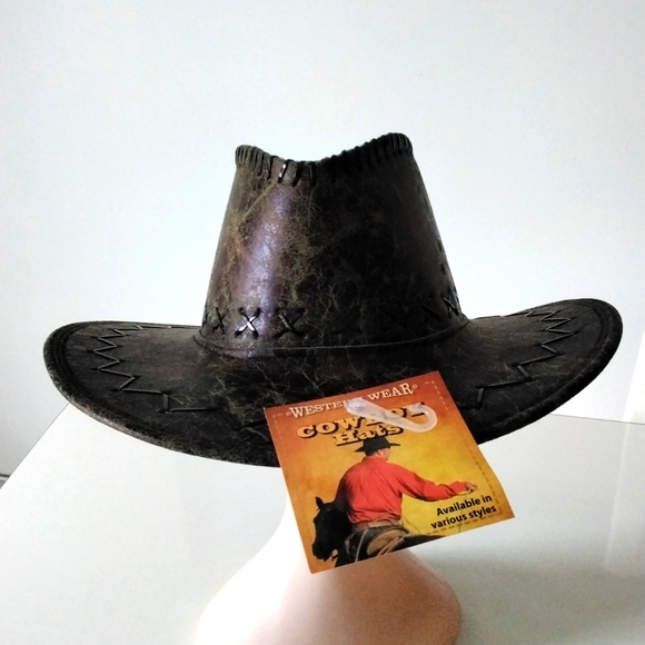 NWT Faux leather cowboy hat, dark brown - Picture 4 of 9